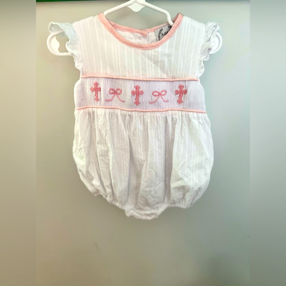 Smocked Girl Crosses and Bows Short Sleeve Bubble